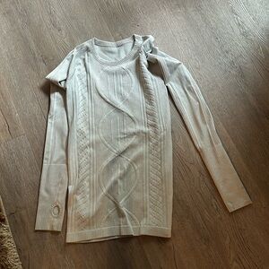 Lululemon long sleeve